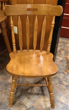 1980's Vintage Liberty Furniture Kitchen Table and Chairs Set - Oval Table with Wood Grain Formica Top - 4 Sturdy Solid Wood Chairs - Table is 29 1/2 Tall 48 By 36 