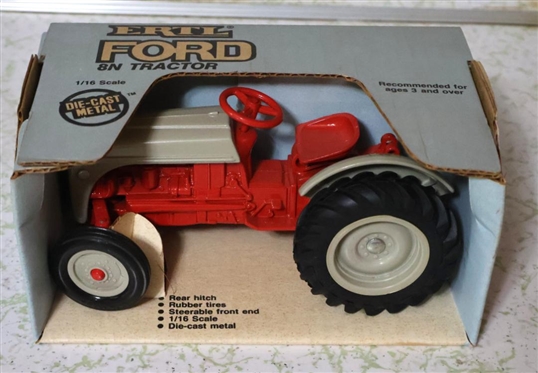 ERTL Ford 8N Tractor 1 /16 Scale in Original Box 